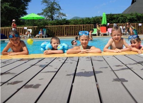 Camping Domaine du Lac Chambon 3* - 13