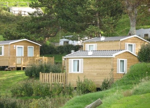 Camping Village de Reneville, 3* - 7