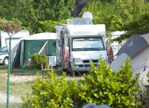 Camping Les Routes de Provence - Ciela Village, 3* - 24