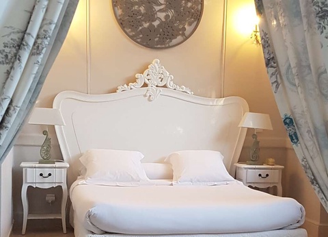 Séjour en suite avec dîner à proximité des plus belles plages de la Côte d'Azur - 3* - 11