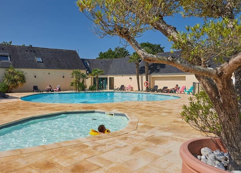 Camping La Pommeraie de l'Océan, 4* - 6