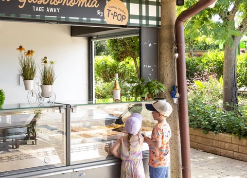 hu Montescudaio village, 3* - 91