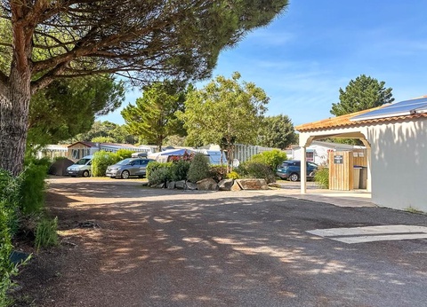 Camping L'Albizia, 4* - 44