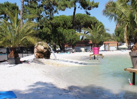 Camping Les Pins d'Oléron, 4* - 6