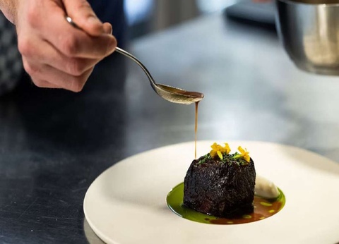 Découvrez la cité ardente et séjournez dans un hôtel design - 12