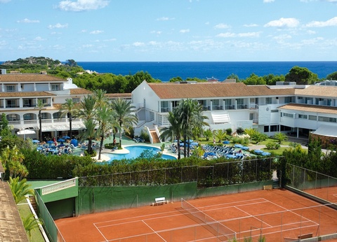 Forfait BEACH CLUB FONT DE SA CALA 4* - 7