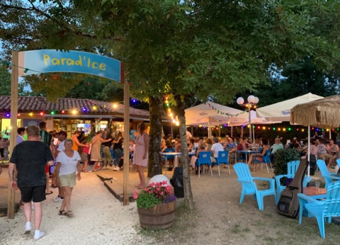 Camping Paradis Aubeterre sur Dronne, 3* - 14