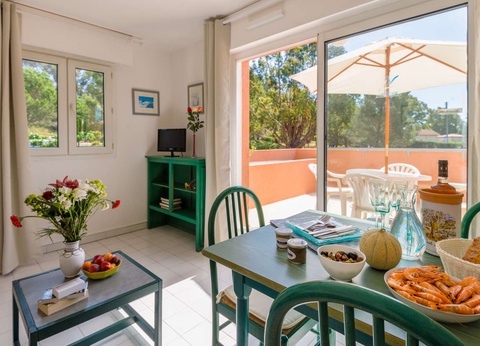 Résidence Lagrange Le Domaine des Grands Pins - 12