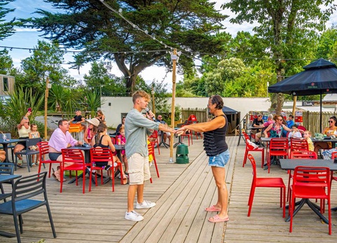 Camping Les Ajoncs d'Or, 4* - 30