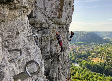 Camping Les 3 Cantons, 4* - 33