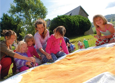 VVF Cantal Salers Vendes 3* - 7