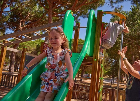 Camping Le Roussillonnais, 3* - 3