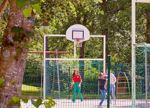 Camping Les Terrasses du Lac, 4* - 9