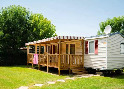 camping Les Charmettes - Funpass non inclus, 4* - 10