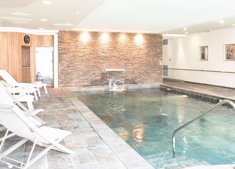 Week-end en plein coeur de Tours avec visite du château de Chenonceau - 4* - 17