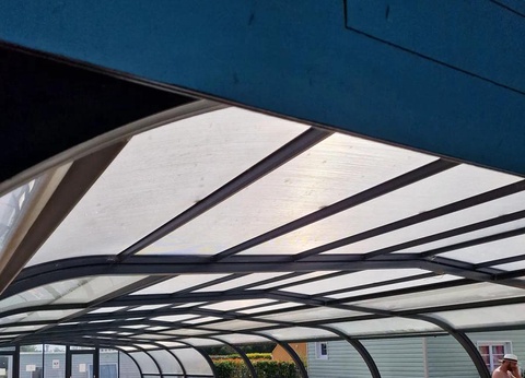 Camping Les P'tites Maisons dans la Prairie, 3* - 9