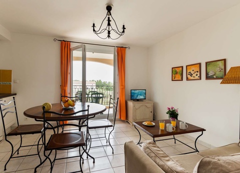 Résidence Lagrange Le Domaine de Bourgeac 3* - 8