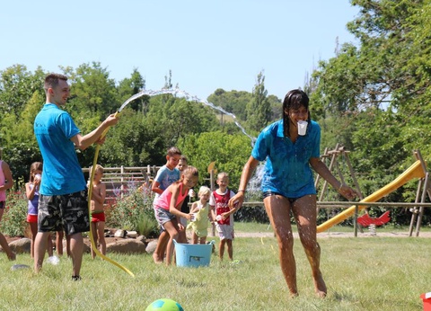 Camping Les Arches, 4* - 85