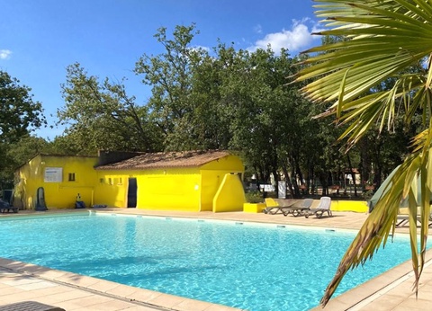 Camping Domaine des Chênes Blancs Pausado, 3* - 3