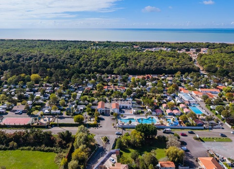 Camping L'Abri des Pins, 4* - 2