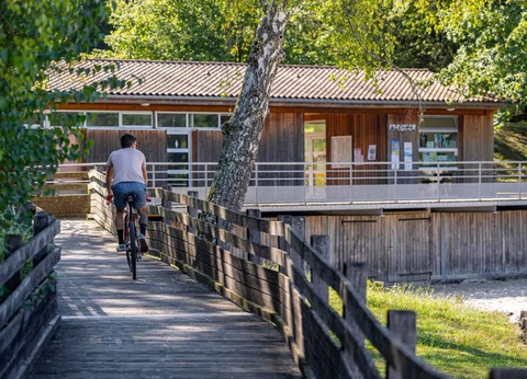 Flower Camping et Base de Loisirs de Rouffiac, 3* - 11