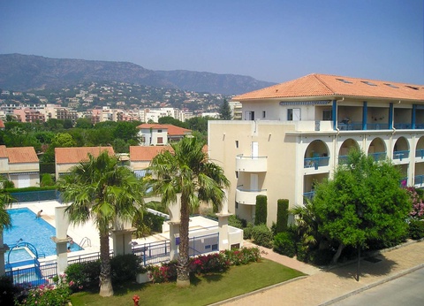 Résidences Lagrange Le domaine d'Azur et Tahiti Park - 3