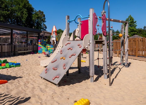 Camping Le Paradis, 4* - 16