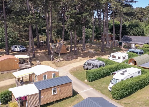 Camping West, 3* - 84