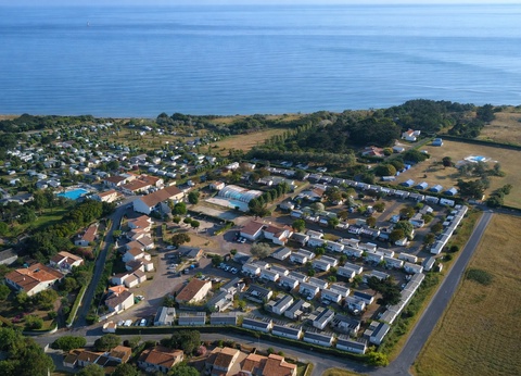 Camping Les Beaupins 3* - 4