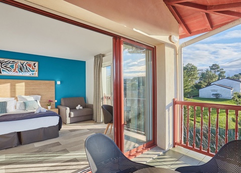 Hôtel Référence Erromardie by Odalys - 12