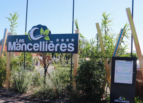 Camping Les Mancellieres, 4* - 8