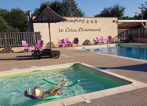 Camping Le Coin Charmant, 3* - 9
