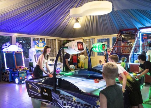 Hu Park Albatros Village, 4* - 83