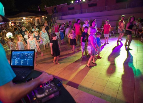 Camping Abri de Camargue, 4* - 36