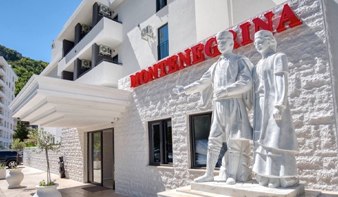 Top Clubs Cocoon Monténégrina 4* - 7