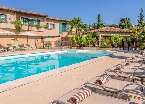 Saint Valentin sous le signe de l'amour au bord des rives du Rhône à Villeneuve-Lès-Avignon - 4* - 10