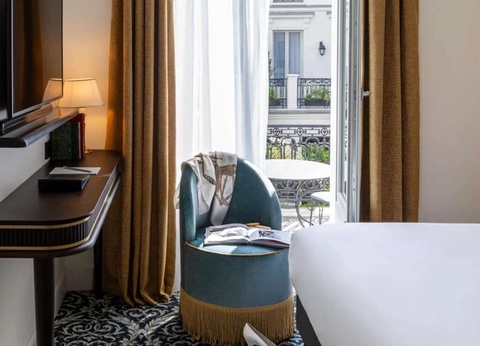 Escapade avec dîner et spa à Fontainebleau - 4* - 4