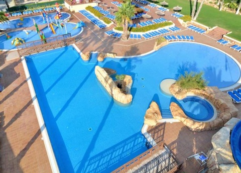 Camping Stel - Roda de Bara, 4* - 6