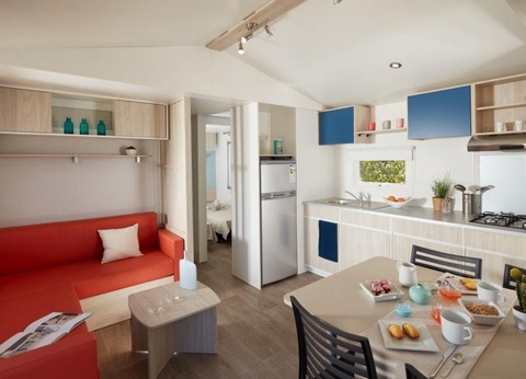 Camping Le Castellas, 4* - 37