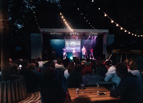 Camping Paradis des Pins - Royan, 4* - 37