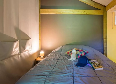 Flower Camping Le Pont du Tarn, 3* - 35