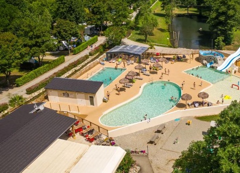 Camping des Grottes, 4* - 10
