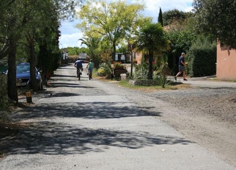 Camping L'oliveraie, 3* - 48