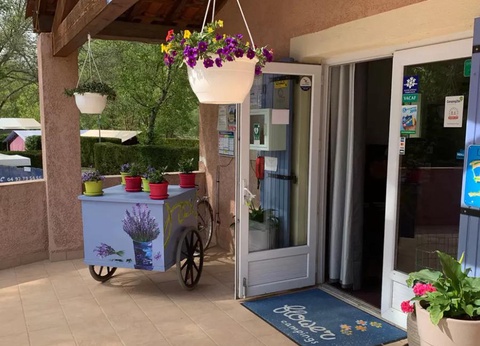 Flower Camping La Rivière, 3* - 29