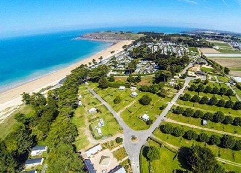 Camping Les Chevrets, 3* - 4