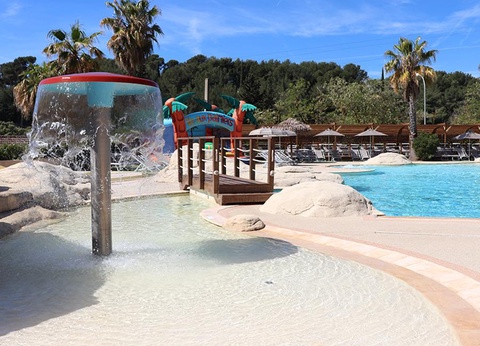 Camping Mas de Pierredon 5* - 5