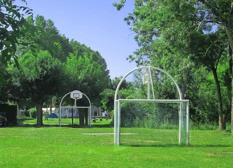 Camping Val de Boutonne, 3* - 4