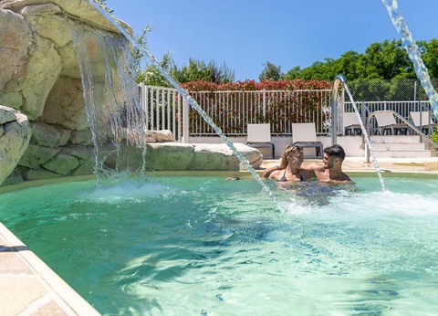 Camping Romanée - le Cormoran, 5* - 6