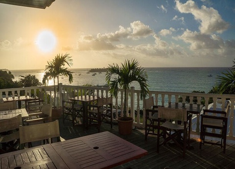 Hôtel Auberge de la Vieille tour 4* - 14