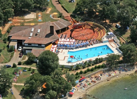 Camping Bijela Uvala, 4* - 9